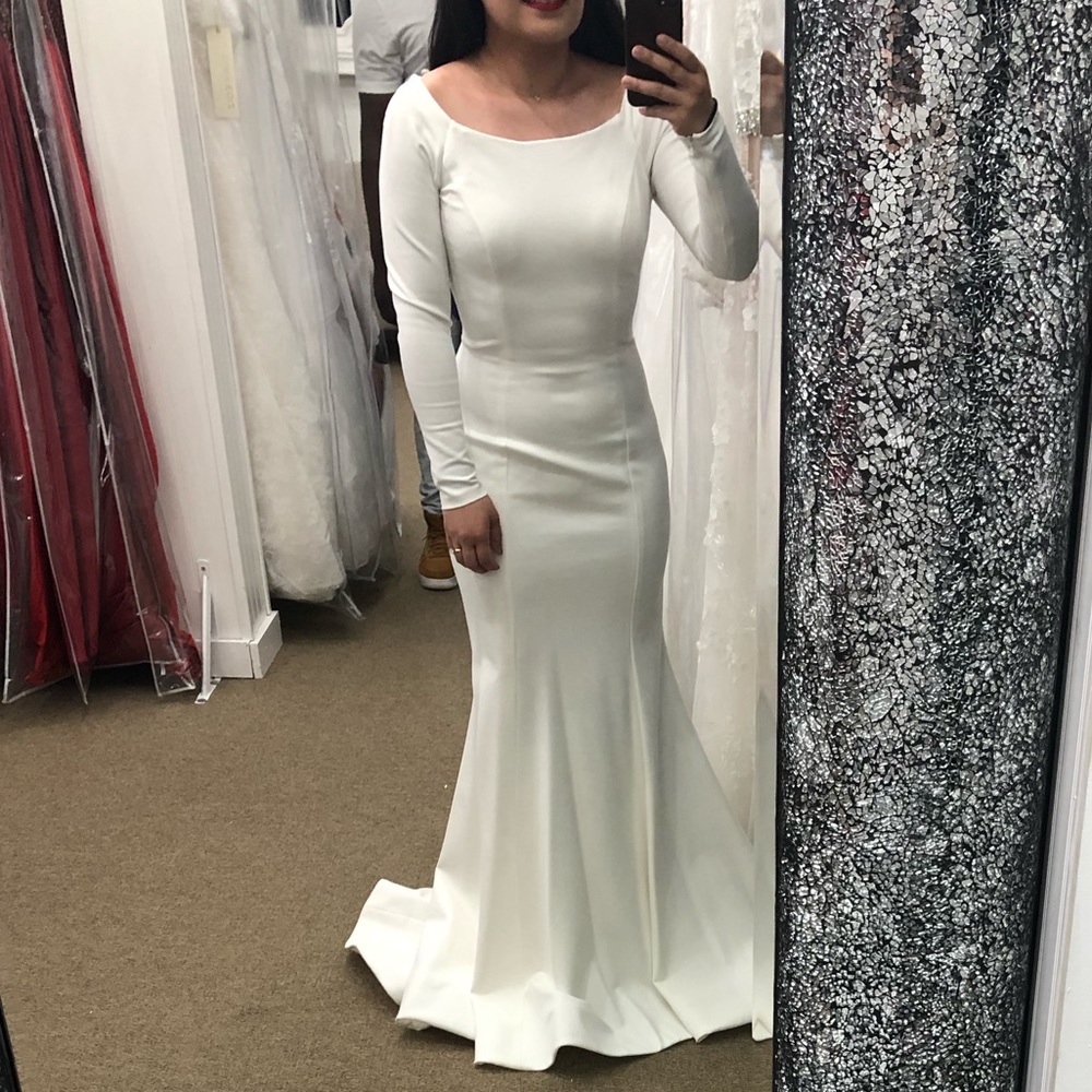 NWT Sherri Hill 52511 Ivory Meghan Markle Dress